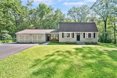 38 Nepaug Rd, Burlington, CT 06013