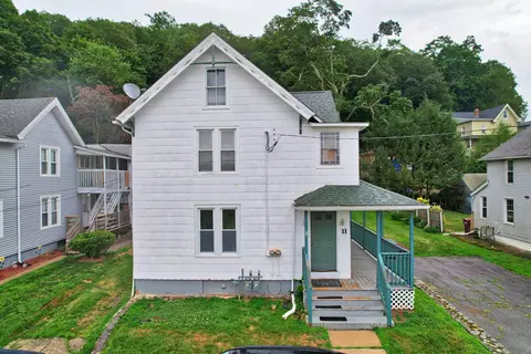 11 Bradley St, Naugatuck, CT 06770