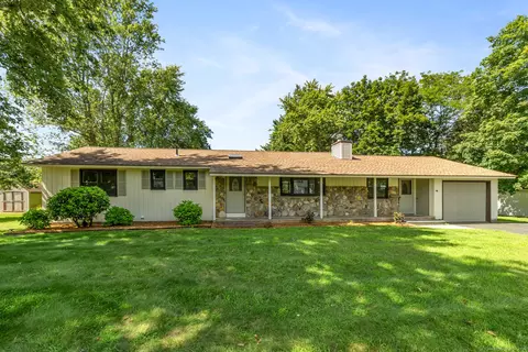 269 Brookfield St, South Windsor, CT 06074