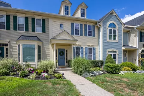 204 Cambridge Cmns, Middletown, CT 06457