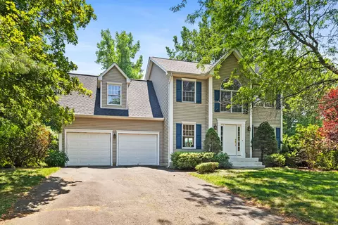 78 Walek Farms Rd, Manchester, CT 06040