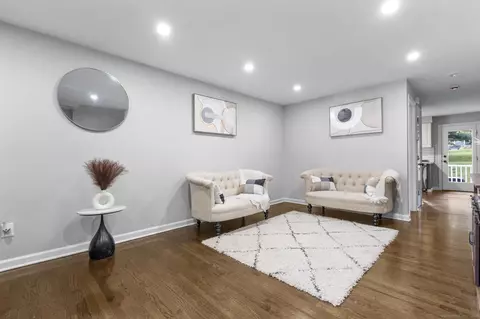 11 Fairway Dr #11, Cheshire, CT 06410