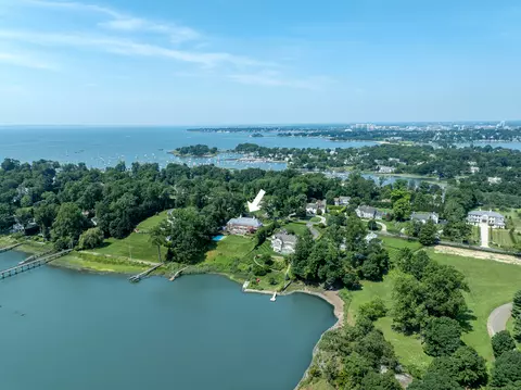 101 Long Neck Point Rd, Darien, CT 06820