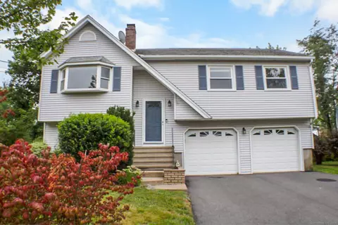 423 Yale Ave, Meriden, CT 06450