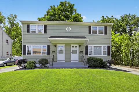 9 Graham Rd, East Hartford, CT 06118