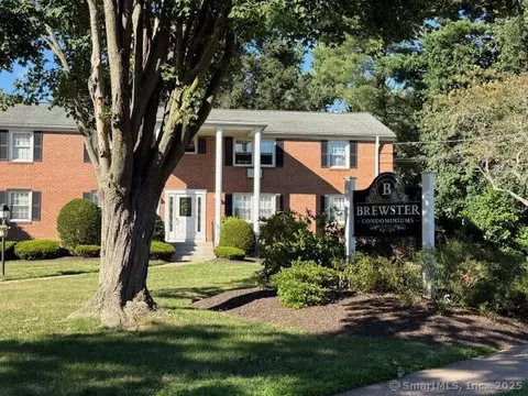 47 Brewster Rd #C, Glastonbury, CT 06033