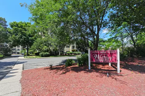 1204 Whitney Ave #416, Hamden, CT 06517
