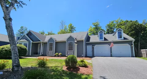 129 Oakbrook Ln, Torrington, CT 06790