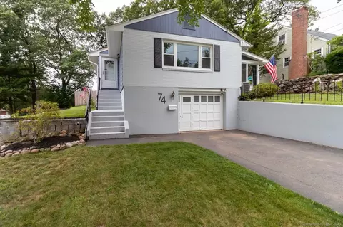 74 Thomas Dr, Manchester, CT 06040