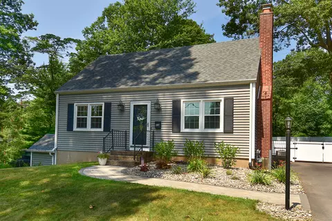 65 Birchcrest Dr, Southington, CT 06489