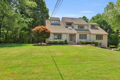 1121 Merrow Rd, Coventry, CT 06238