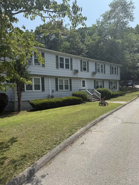 56 Saint Regis Ave #2B, Norwich, CT 06360