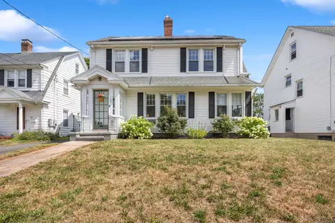 109 Woodlawn St, Hamden, CT 06517