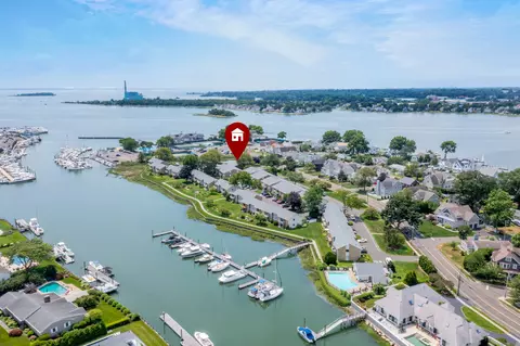 199 Gregory Blvd #H2, Norwalk, CT 06855