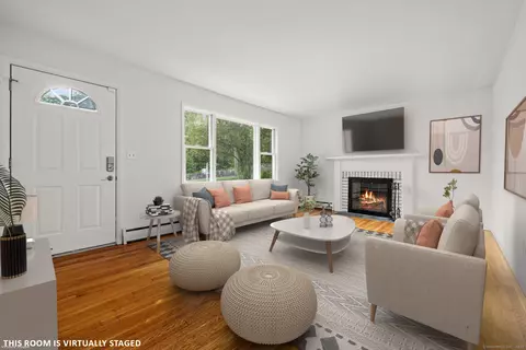 412 Main St, New Canaan, CT 06840
