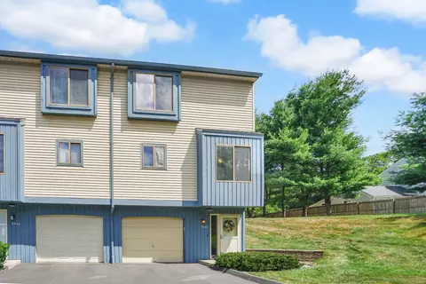 594 E Center St #H, Manchester, CT 06040