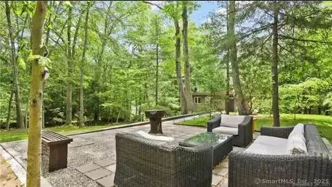 11 Alewives Rd, Norwalk, CT 06850