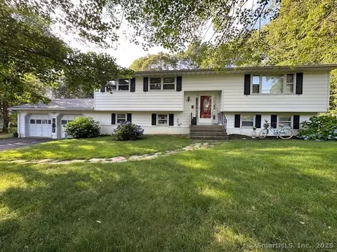97 Kalko Dr, Wolcott, CT 06716