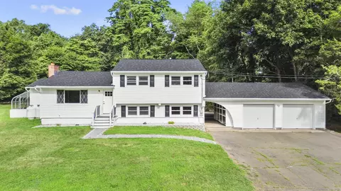 291 Grieb Rd, Wallingford, CT 06492