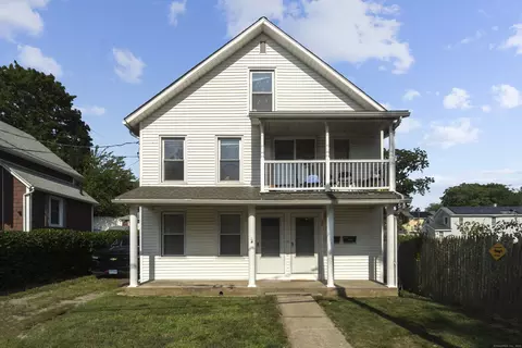 20 Lincoln Ct, New London, CT 06320