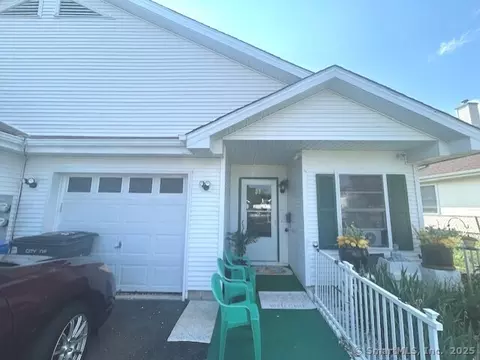 59 Margarita Dr, Hartford, CT 06106