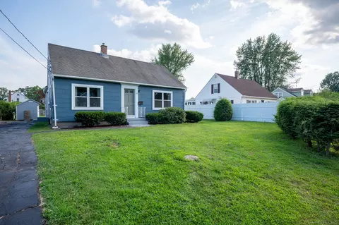 21 Francis Ave, Enfield, CT 06082
