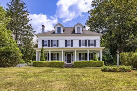 104 Windham Center Rd, Windham, CT 06280