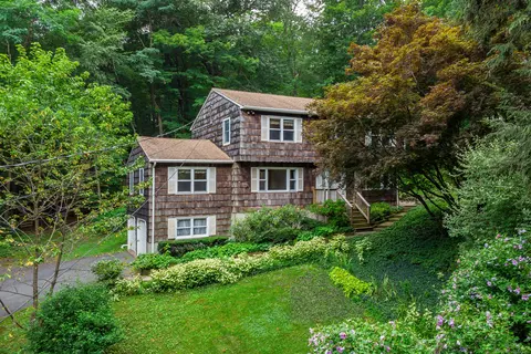 159 State Route 37, New Fairfield, CT 06812