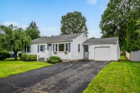 46 Wright Rd, Rocky Hill, CT 06067