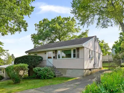151 May St, Fairfield, CT 06825