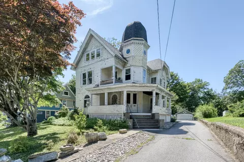 98 Windham St, Windham, CT 06226