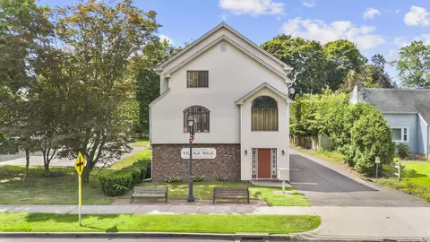 120 Main St #7, Meriden, CT 06451