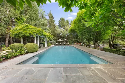 12 Old Hill Farms Rd, Westport, CT 06880