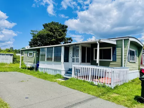 64 Cheyenne Rd, East Hartford, CT 06118