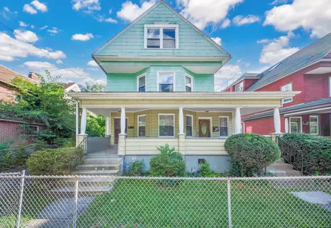 141 Ashley St, Hartford, CT 06105