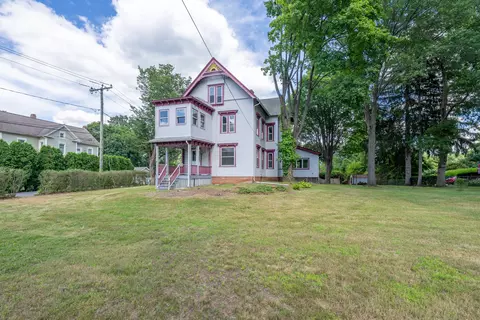 74 Willard Ave, Newington, CT 06111