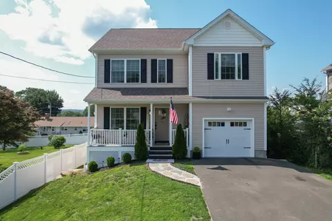 13 Angell Ave, Shelton, CT 06484