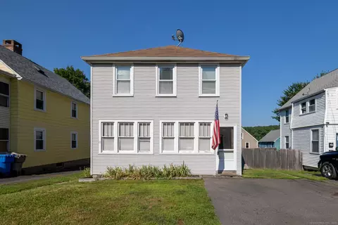 11 Willoughby St, Bristol, CT 06010
