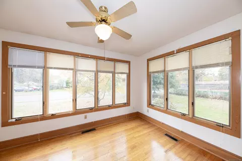 1129 N Colony Rd, Meriden, CT 06450