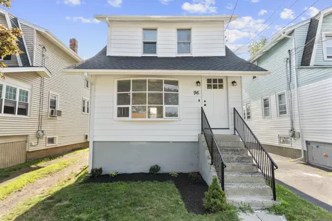 96 Henry St, East Haven, CT 06512