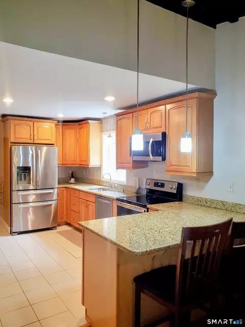 Kitchen - 137 Guinea Rd, Monroe, CT 06468 photo 3 of 5