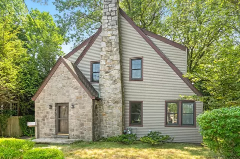 415 West Ave, Darien, CT 06820