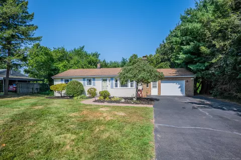 130 River St, Southington, CT 06489