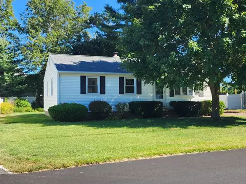 57 Manor Rd, Plantsville, CT 06479