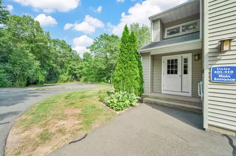 409 Carlton Ln #409, Rocky Hill, CT 06067