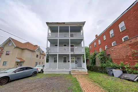 294 Bellevue St, Hartford, CT 06120