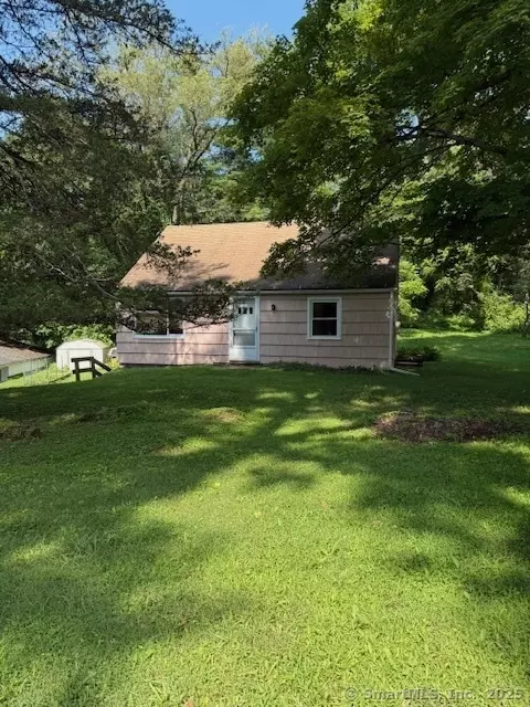 3 Chase Hill Rd, Kent, CT 06757