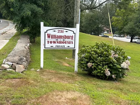 231 Boston Post Rd #17, East Lyme, CT 06333