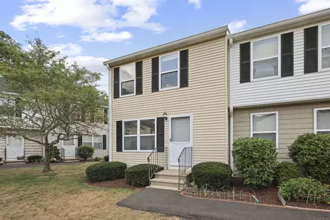 5 Holly Ln #5, Glastonbury, CT 06033