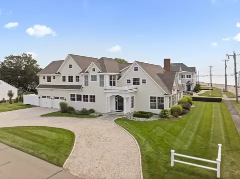 450 Maple Ave, Old Saybrook, CT 06475